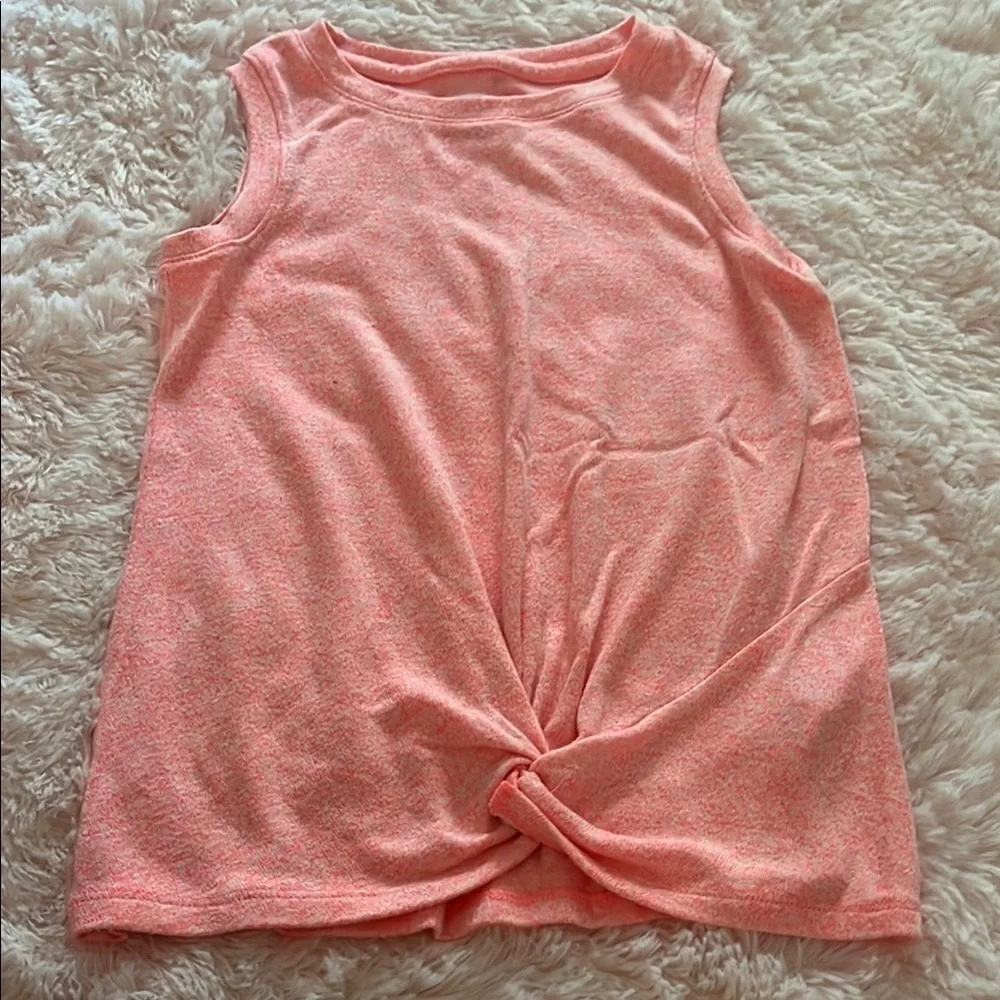 Gap tie front top